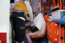 ÇATI ALEV ALEV YANDI