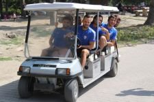 ÇOCUKLAR GİBİ EĞLENDİLER