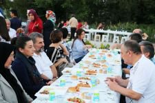 ÇUBUKÇUOĞLU AİLESİNİN DUYGU DOLU İFTARI