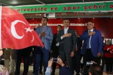 DEMOKRASİ NÖBETİ SONA ERDİ