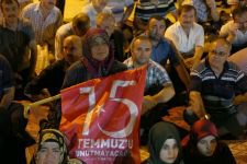 DEMOKRASİ NÖBETİ SONA ERDİ