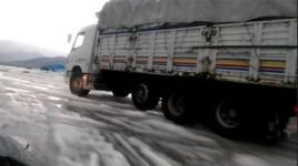 DOLU KAR GİBİ YAĞDI...