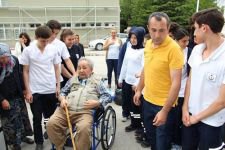 EMEĞİ GEÇENLERİ ALKIŞLIYORUZ