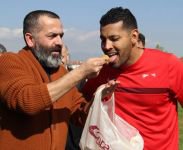 GAZETECİLERDEN TAM DESTEK