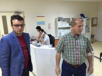 GAZETECİYE ÇİRKİN SALDIRI