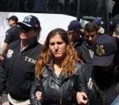 GÖZALTINA ALINAN 7 KİŞİ ADLİYEDE