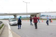 HİGHWAY YOLU KAPANDI ESNAF AYAKLANDI