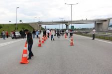 HİGHWAY YOLU KAPANDI ESNAF AYAKLANDI
