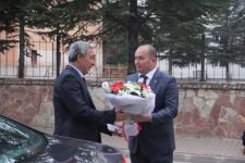 İBRAHİM ÖZEL GÖREVE BAŞLADI