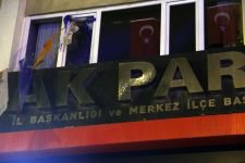 İZZET BAYSAL CADDESİ'NDE SİLAH SESLERİ