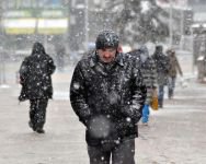 KAR BİR ANDA BASTIRDI!