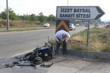 KAVŞAKTA YÜREKLERİ DAĞLAYAN KAZA