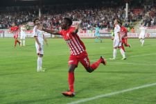 MUHTEŞEM BAŞLANGIÇ