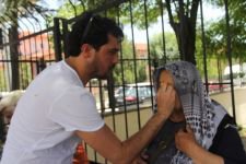 POLİS CHP'Lİ GRUBA MÜDAHALE ETTİ