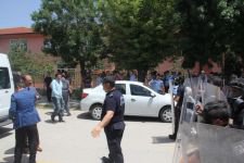 POLİS CHP'Lİ GRUBA MÜDAHALE ETTİ