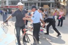 POLİS MİTİNG ÖNCESİNE KUŞ UÇURTMUYOR