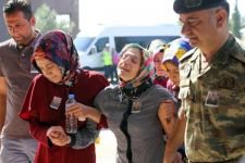 ŞEHİDİMİZ GÖZYAŞLARIYLA TOPRAĞA VERİLDİ