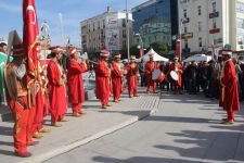 ŞEHİT KAYMAKAM İÇİN YÜRÜDÜLER