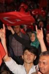 ŞEHİT POLİSİMİZ İÇİN YÜRÜDÜLER