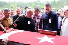 ŞEHİT POLİSİMİZ TOPRAĞA VERİLDİ.