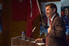 SİNAN OĞAN BOLU'DA MORAL BULDU...