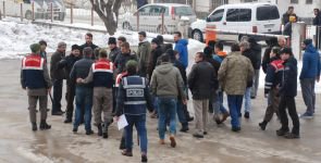 SÖZDE ÖĞRETMEN, UTANMAZ....