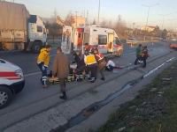 TAKLA ATAN OTOMOBİLDEN YOLA SAVRULDULAR