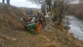 TRAKTÖR KAZASINDA 1 KİŞİ HAYATINI KAYBETTİ