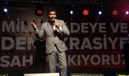 UĞUR IŞILAK BİNLERCE KİŞİYİ ÇOŞTURDU