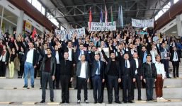 ÜLKÜCÜLERDEN AİBÜ'DE GÖVDE GÖSTERİSİ