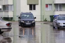 YAĞMUR HAYATI FELÇ ETTİ....