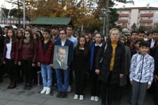 YÜZYILLAR BOYUNCA BİTMEYECEK SEVGİ...