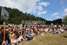 700 YABANCI ÖĞRENCİYİ DOYASIYA EĞLENDİ