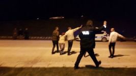 AĞACA ÇARPAN OTOMOBİL PARAMPARÇA OLDU