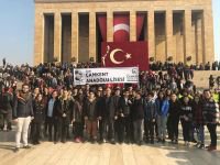 ATATÜRK SEVGİSİNİ AŞILIYORLAR