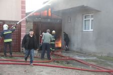 BÜTÜN HERŞEYLERİ ALEV ALEV YANDI