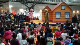 ÇOCUKLAR NİLOYA İLE EĞLENDİ