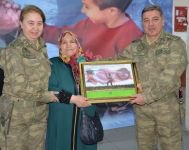 DEVLET ONLARI HİÇ YALNIZ BIRAKMIYOR