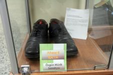 EREN'İN KARA LASTİKLERİ SERGİDE