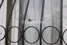 EVİ KURŞUN YAĞMURUNA TUTTULAR