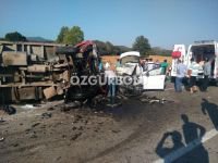 FECİ KAZADA 1 KİŞİ ÖLDÜ, 9 KİŞİ YARALANDI