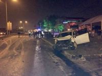 FECİ KAZADA ARAÇLAR HURDAYA DÖNDÜ