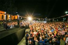 FERHAT GÖÇER'DEN MUHTEŞEM KONSER