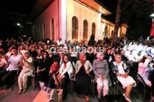 FERHAT GÖÇER'DEN MUHTEŞEM KONSER