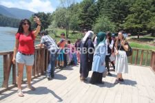 GÖLCÜK GÖRENLERİ BÜYÜLÜYOR