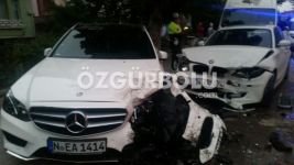 GÖRENLERİ ŞAŞKINA ÇEVİREN KAZA