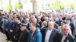 GÖZYAŞLARIYLA TOPRAĞA VERİLDİ