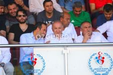 GÜZEL GÜNLER BİZİ BEKLİYOR