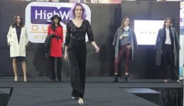 HİGHWAY'DEN GÜZELLER GEÇTİ...