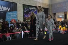 HİGHWAY'DEN GÜZELLER GEÇTİ...